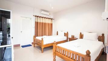 Standard tvåbäddsrum | Gratis wi-fi och sängkläder