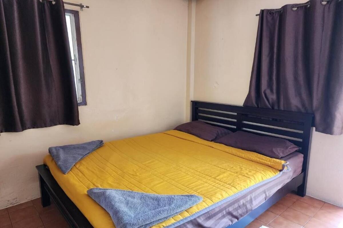 Habitación estándar, balcón, vistas al jardín | Wifi gratis y ropa de cama