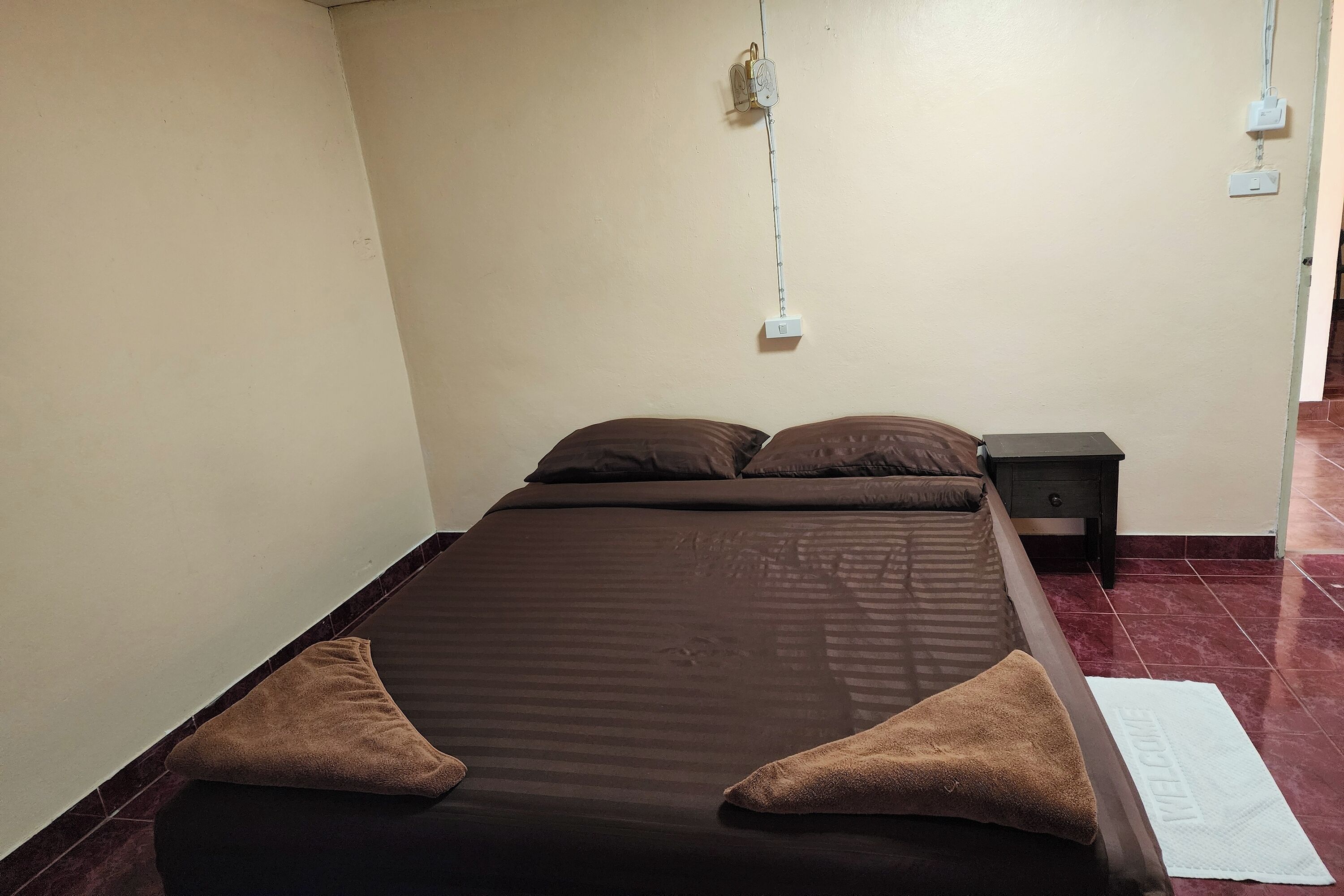 Wifi gratis y ropa de cama