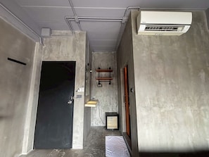 Habitació doble Deluxe, balcó | Minibar, wifi gratuïta i roba de llit
