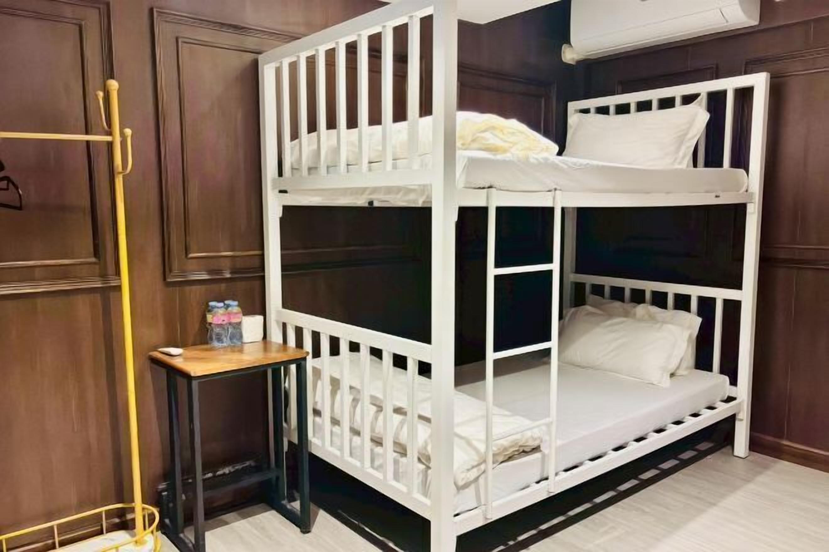 Minibar, Wi-Fi gratuit, draps fournis