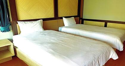 Resort Thalang