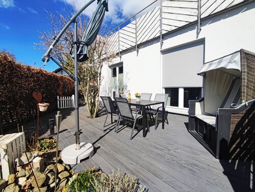 "Glücklich am Harz" dog-friendly vacation home with garden and fireplace