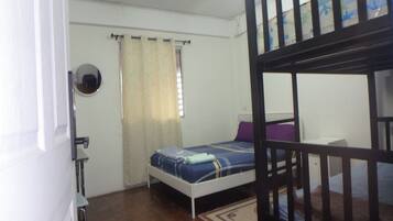 Iron/ironing board, free WiFi, bed sheets