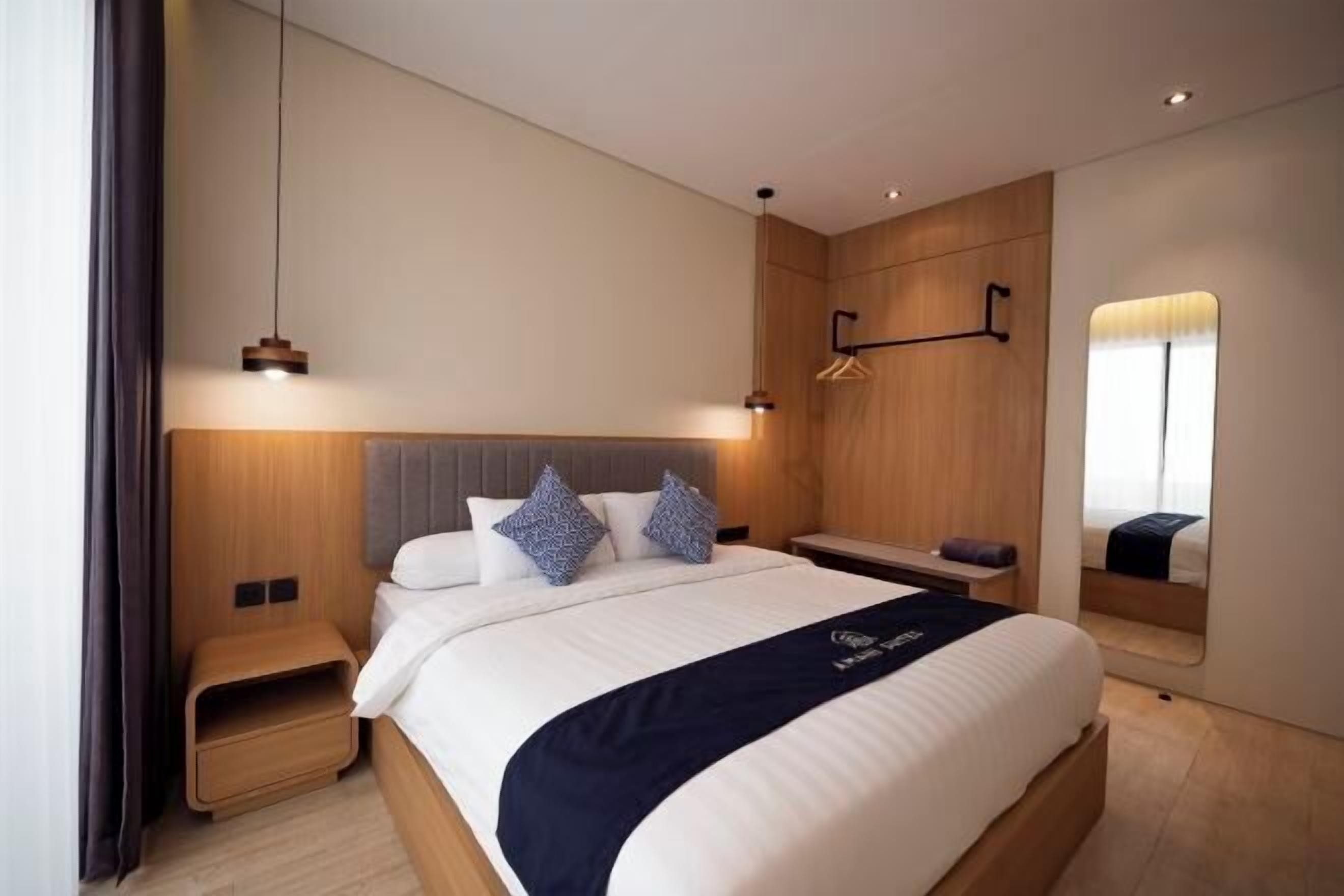 Hochwertige Bettwaren, kostenlose Minibar, Schreibtisch