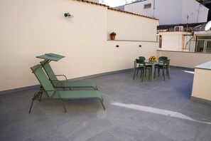 Outdoor dining - La Marina - Assuntina House (Letojanni)
