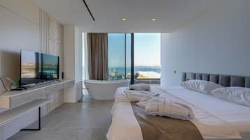 Escritorio, espacio para trabajar con laptop y wifi gratis