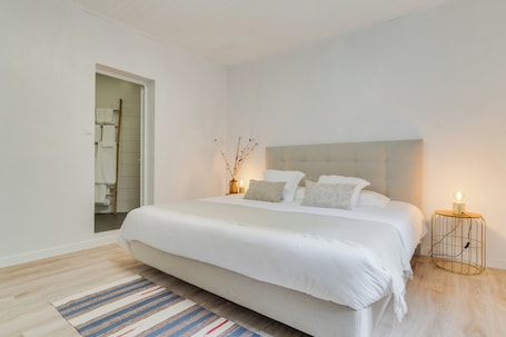 Tabla de planchar con plancha y wifi gratis