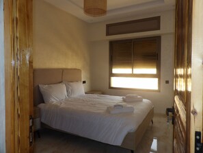3 bedrooms, free WiFi, bed sheets