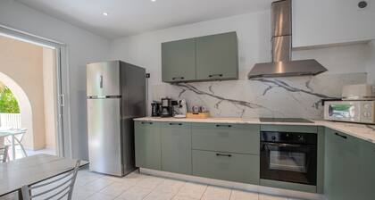 Holiday Home in Algajola, 100 m From Beach