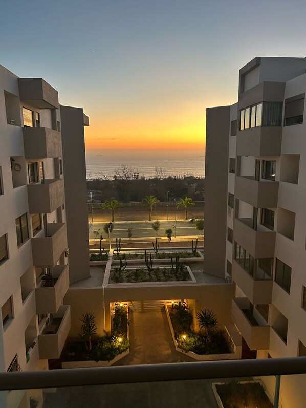 Property grounds - Agadir-Anza 5mins to the beach
3 bedrooms flat in a new residence (Anza)