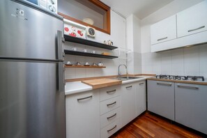 Fridge, microwave, dishwasher