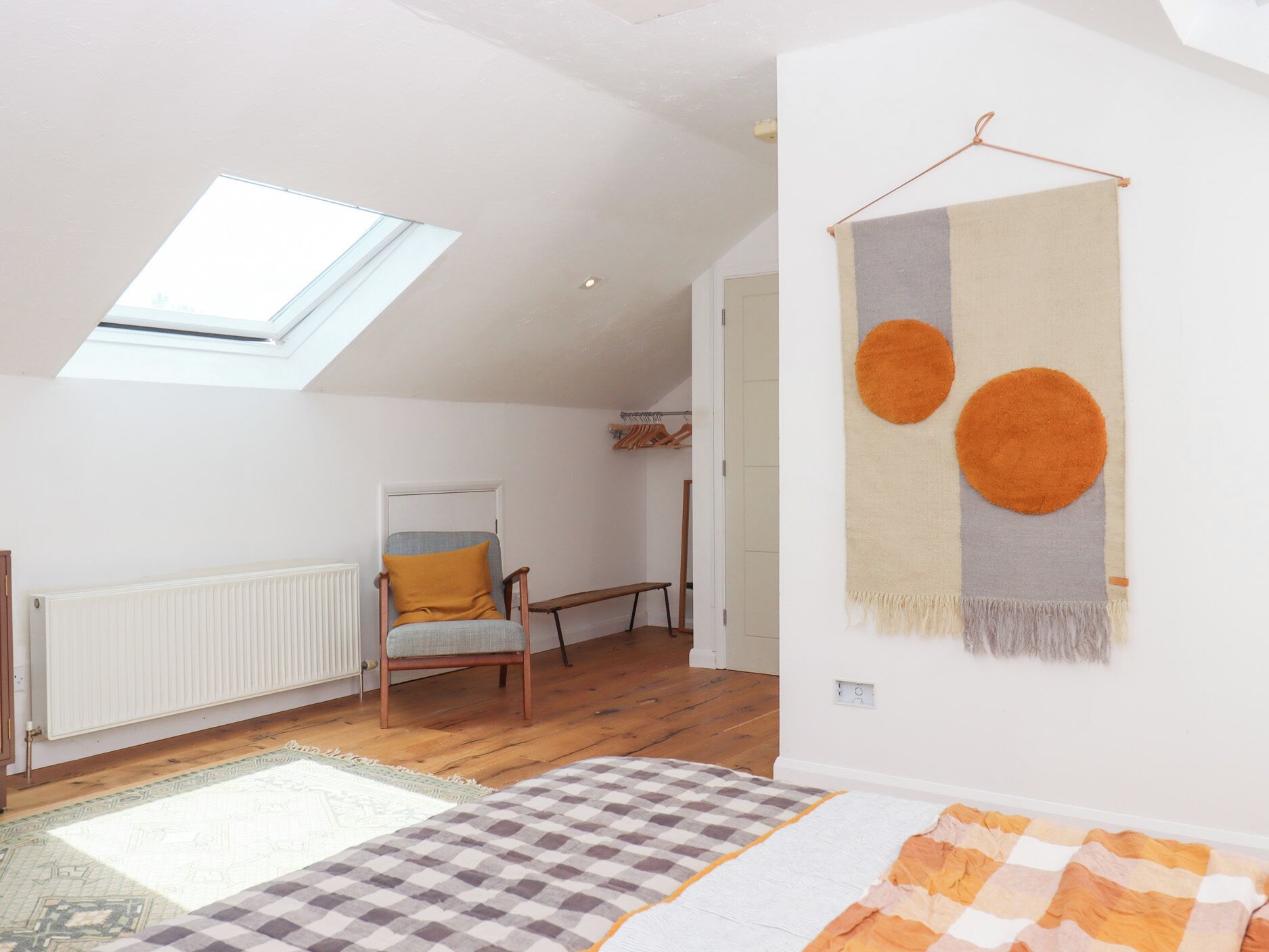 2 bedrooms, individually decorated, individually furnished, free WiFi