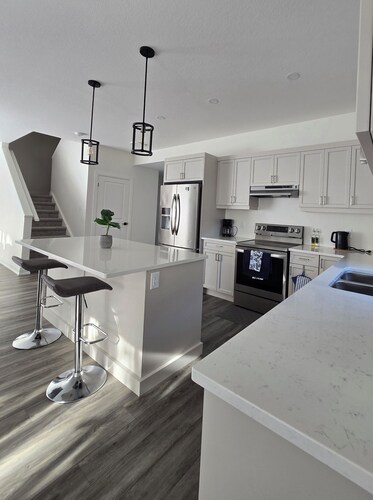 Relaxing Home Kokomo Beach Area, Sleeps 12, Pet-Friendly, Near Beach & Downtown