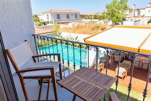 Standard Room, Balcony, Pool View | In-room safe, free WiFi