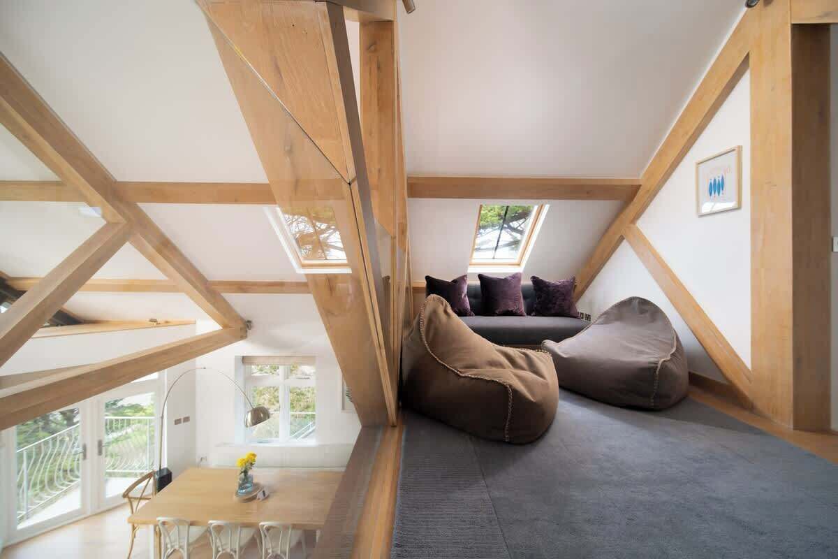 Ocean Penthouse Ocean Penthouse  3-bed Sea View Penthouse Apartment At Tors Park - Exmoor