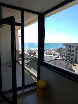 Apartment, 2 Bedrooms, Accessible, Smoking | Balcony