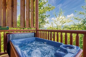 Baignoire à remous extérieure