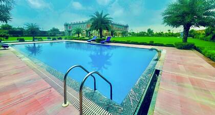Elegance Resort