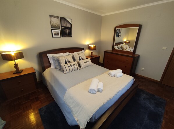 2 bedrooms, WiFi, bed sheets