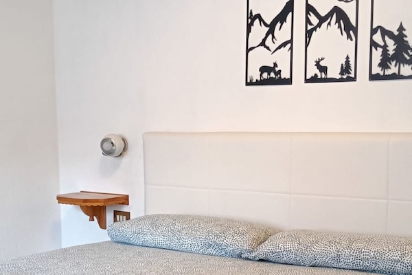 1 bedroom, iron/ironing board, bed sheets