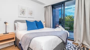 Studio, Balcony | In-room safe, iron/ironing board, free WiFi