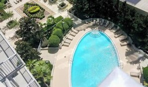Piscina externa, piscina aquecida