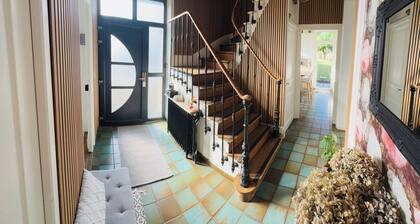 Magnificent mansion on wooded estate