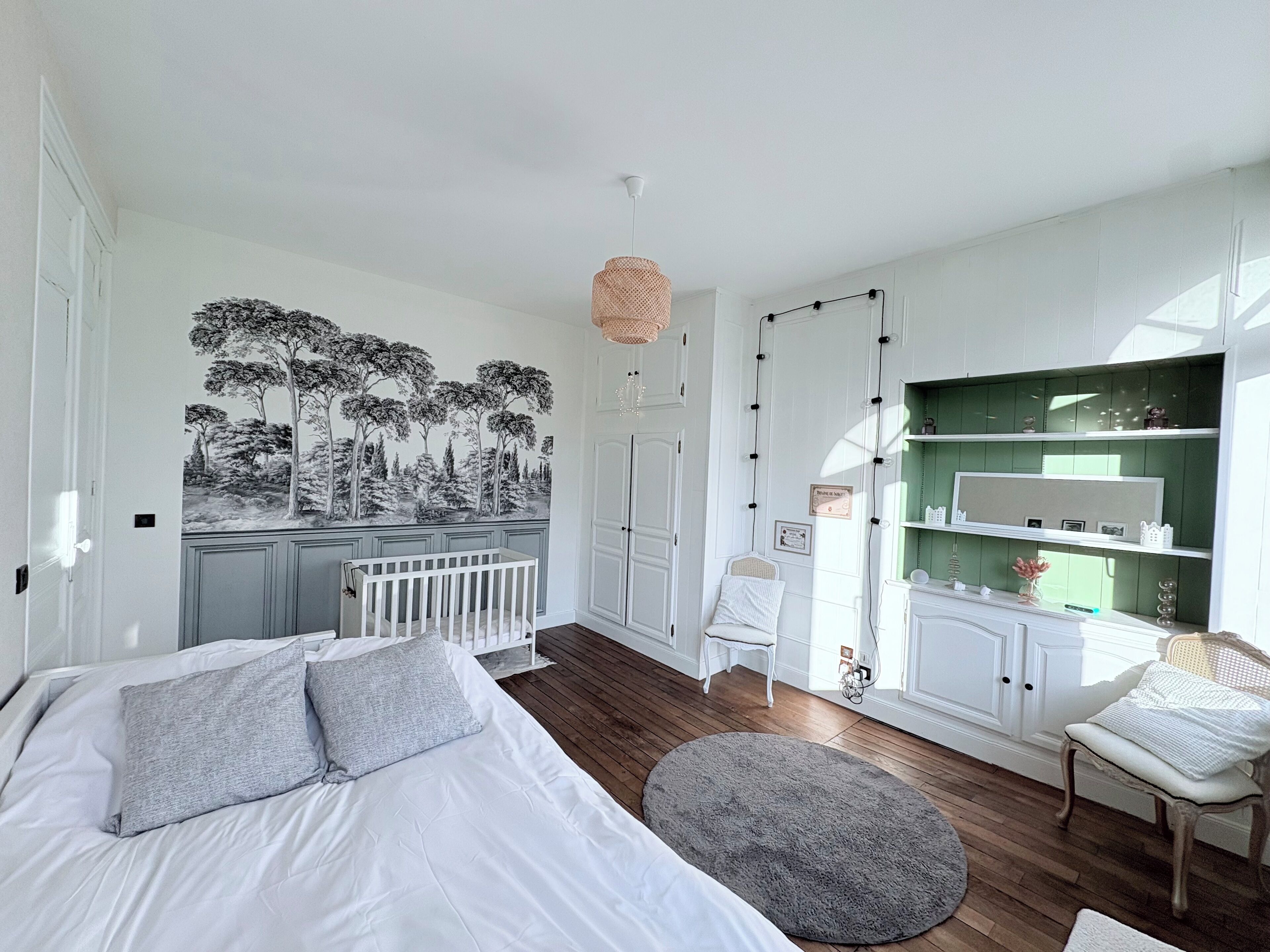 4 chambres, fer et planche à repasser, Wi-Fi, draps fournis