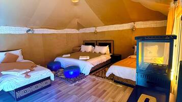 Deluxe-værelse til 3 personer | Skrivebord