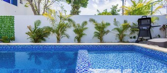 3BR Villa With Pool Rooftop and BBQ Gated Area