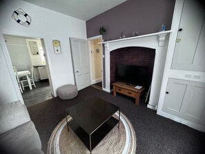 Apartment | Living area