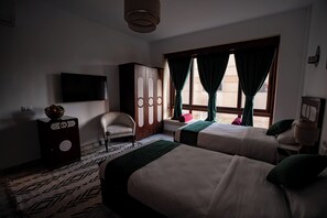20 dormitorios, wifi gratis, ropa de cama