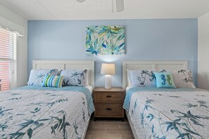 2 bedrooms, iron/ironing board, internet, bed sheets
