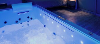 AppartSpa59: Suite Tentation Balnéo Sauna (Secret Room optional)
