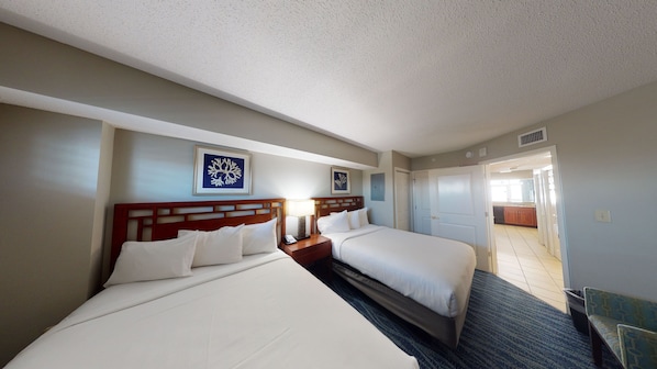 4 bedrooms, iron/ironing board, WiFi, bed sheets