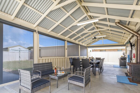 Outdoor dining