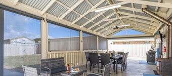 Back Beach In - Coastal Comfort at its best.