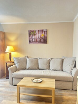 Estúdio básico | Ferros/tábuas de passar roupa, Wi-Fi de cortesia, roupa de cama