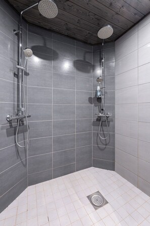 Superior Duplex, Multiple Beds, Pets Allowed, Lake View | Bathroom | Shower, free toiletries, hair dryer, towels - Peaceful 2BR Getaway Cabin at Riihivuori (Muurame)
