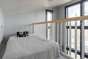 Superior Duplex, Multiple Beds, Pets allowed, Lake View