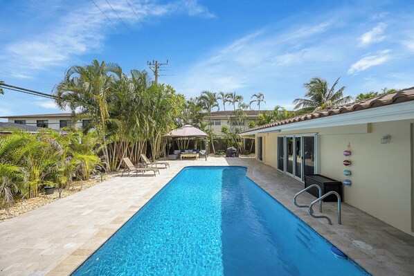 Outdoor pool, a heated pool