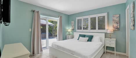 4 bedrooms, in-room safe, iron/ironing board, travel cot
