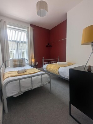 House, 3 Bedrooms