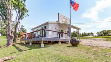 Apartment (0 Bedroom) | Interior