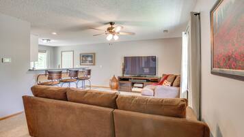 Casa (2 Bedrooms) | Interior