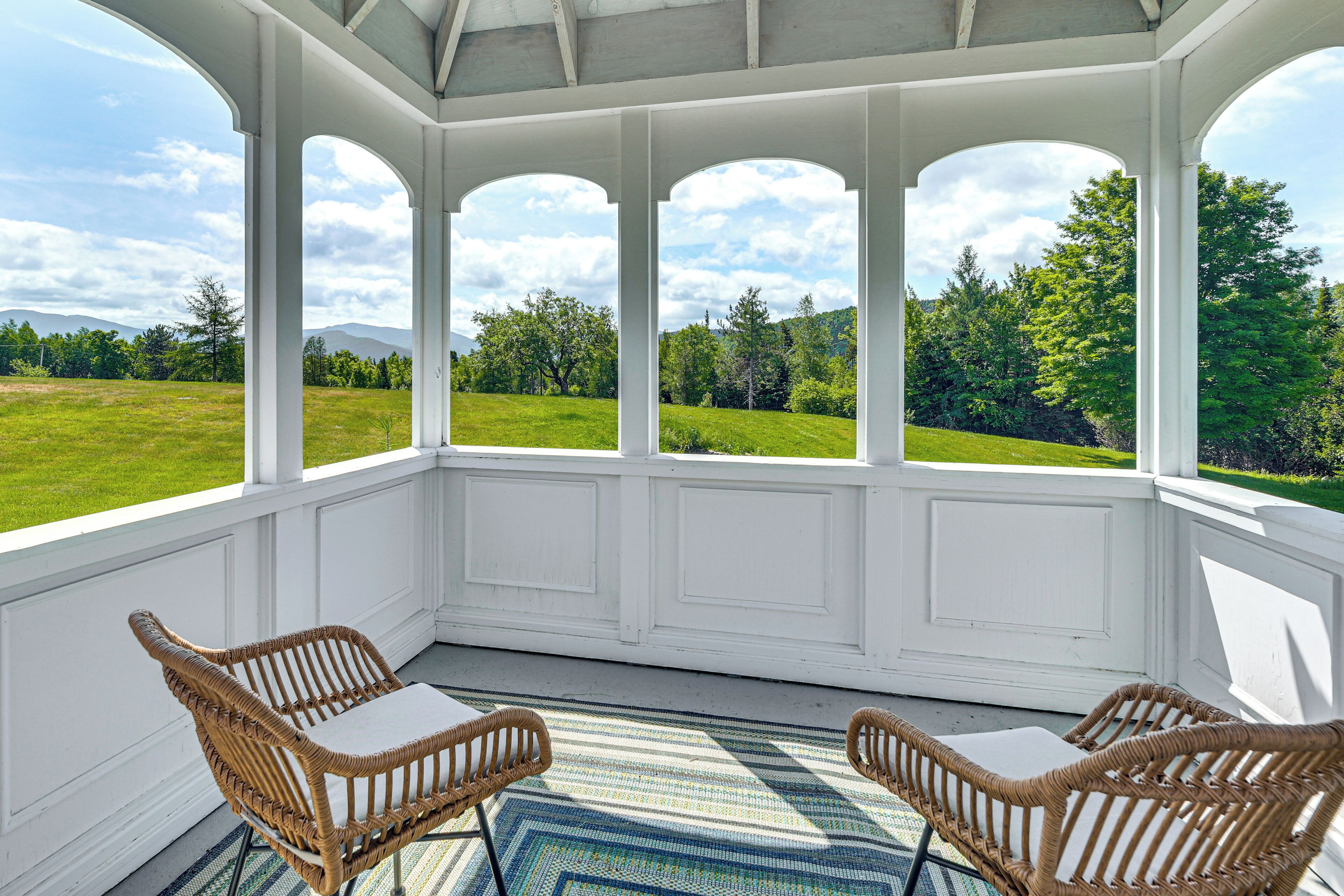 المنشأة من الداخل