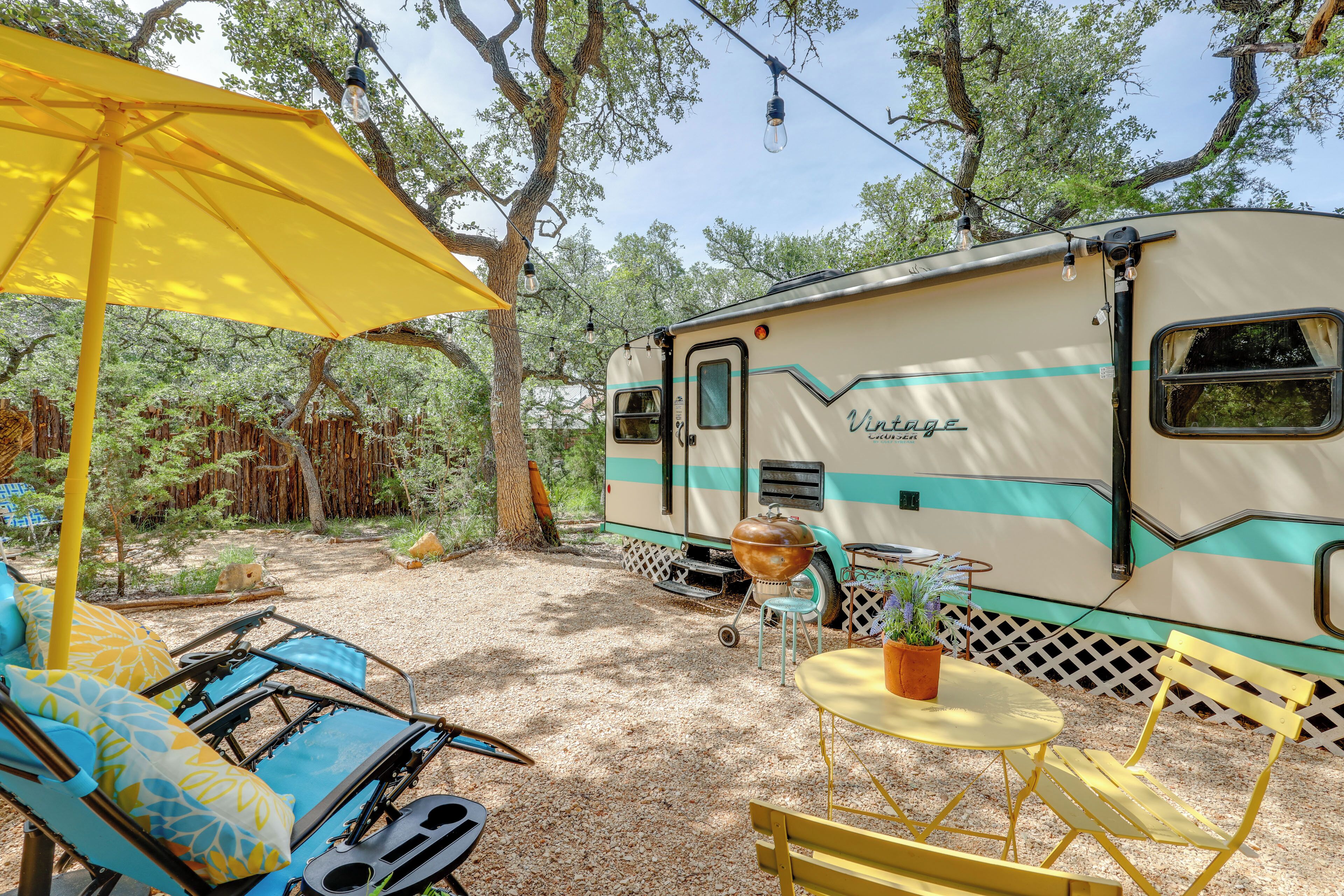 Apartment (0 Bedroom) | Interior