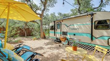 Apartment (0 Bedroom) | Interior