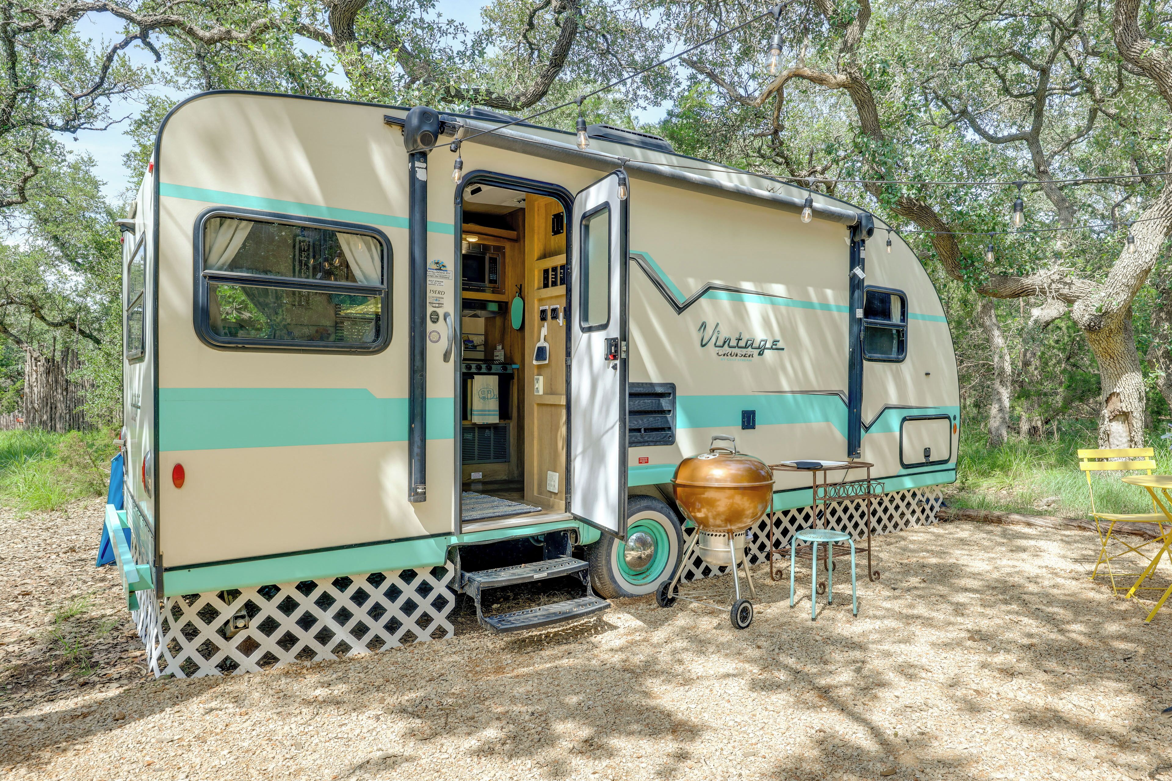 Apartment (0 Bedroom) | Interior